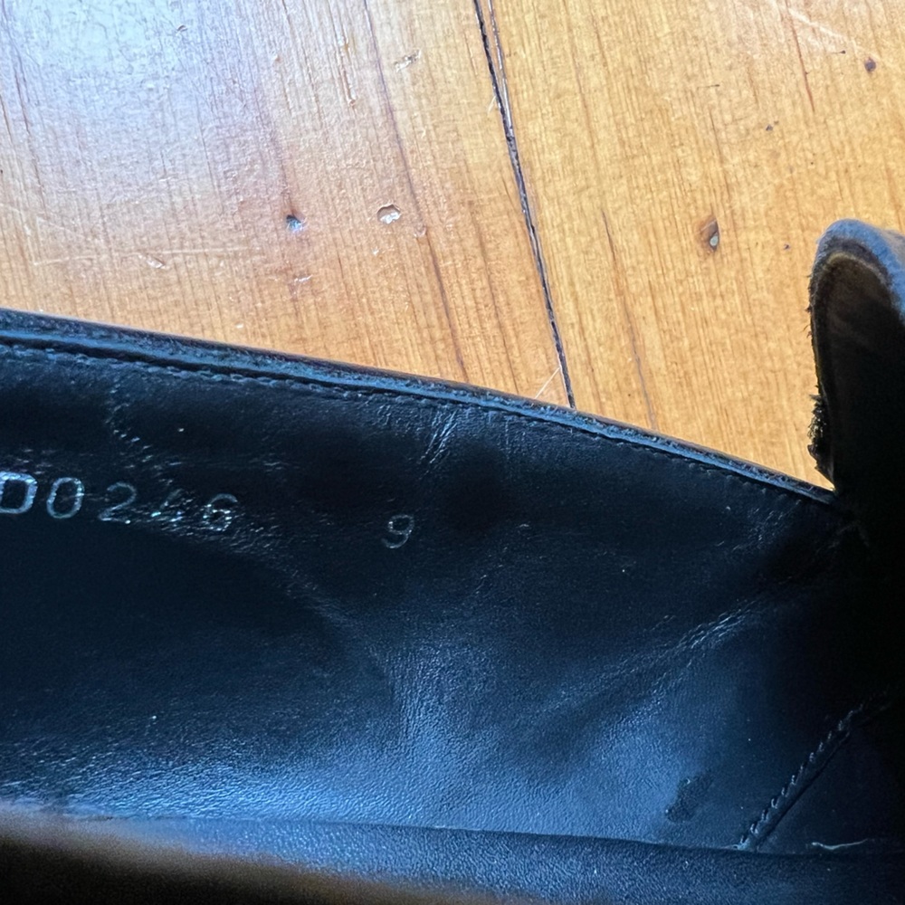 Prada black loafers. Vintage late 90s. - Picture 7 of 9